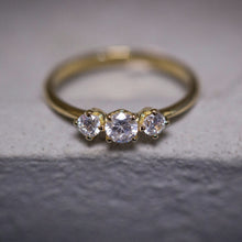 Load image into Gallery viewer, mali - three centered diamonds ring