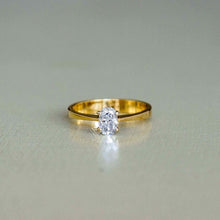 Load image into Gallery viewer, julia - oval soliatire diamond ring