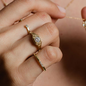 iris - victorian diamond ring