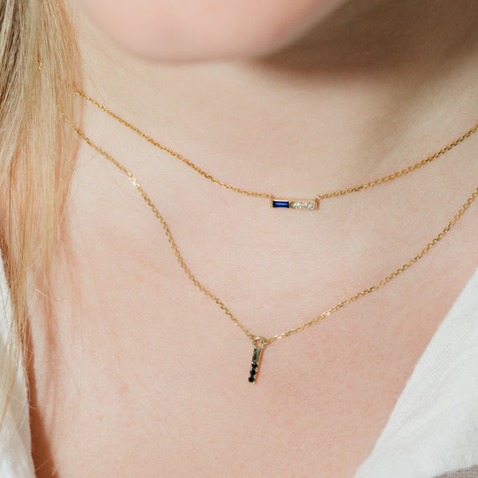 Shaia - sapphire & diamonds fineline necklace
