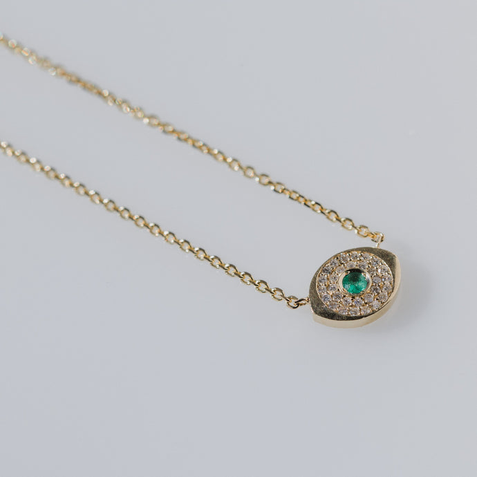 Good Eye - emerald & diamonds necklace