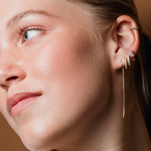 Long Pilari - gold and diamonds earrings
