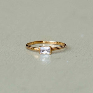 agnes - baguette diamond ring