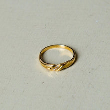 Load image into Gallery viewer, marnie - vintage ring