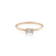 Load image into Gallery viewer, agnes - baguette diamond ring