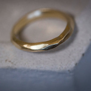 danielle - geometric hammered ring