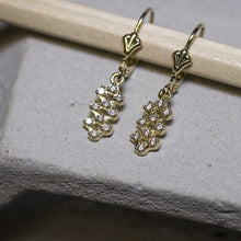 Load image into Gallery viewer, Kim - gold dangle bee hive earring