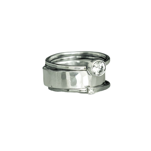 regina - hammered ring