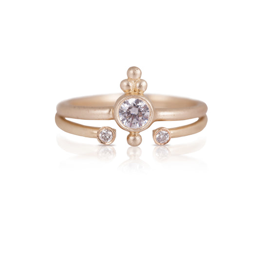 lee - center diamond ring