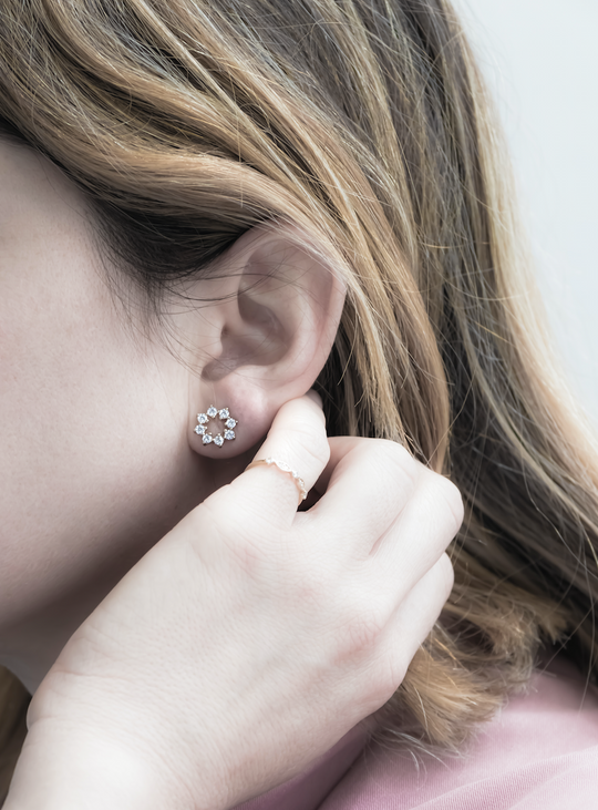 Hadas - gold flower earring - 14k & diamonds