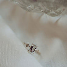 Load image into Gallery viewer, émile aquamarine &amp; diamonds ring