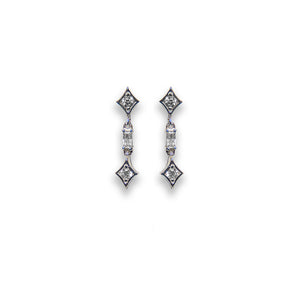 André short cascade diamond earrings